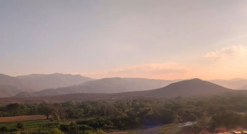 Western Highlands Of Guatemala - Venturing West To The Seldom Visited Part Of The Country - Part 1 Entering The Western Highlands Mountains On Litegua Bus