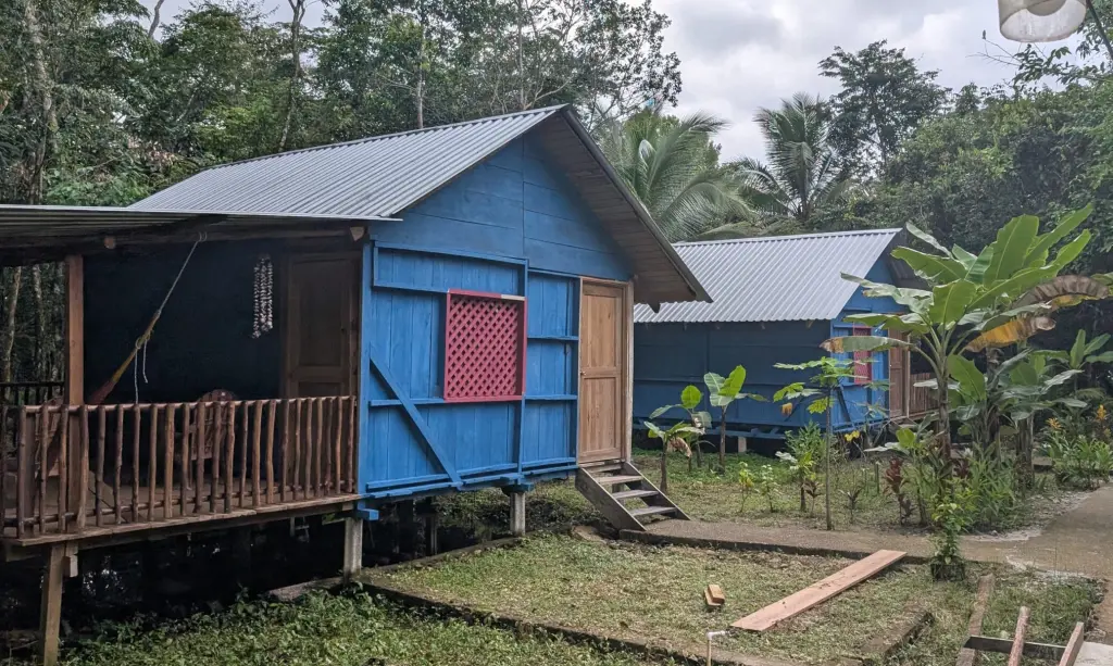 Floating Down The Rio Dulce For A Week, Discovering Guatemala’s Hidden Gem! Private Cabin at Casa Maya on Rio Dulce Guatemala